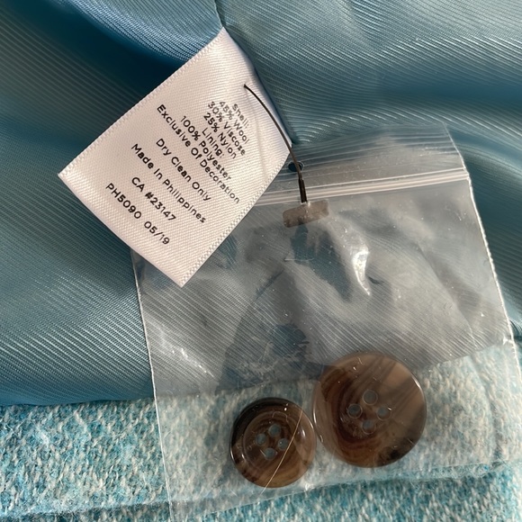 Talbots Petites Pretty Blue Tapered Fit Wool Coat. - Picture 8 of 9